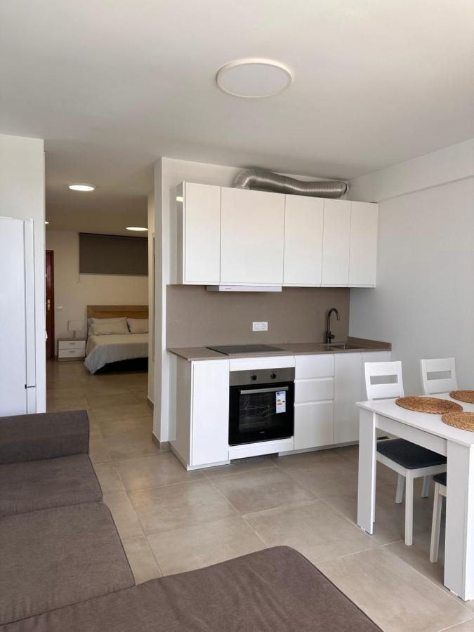 Apartamento Playa Las Vistas Лос Кристианос Екстериор снимка