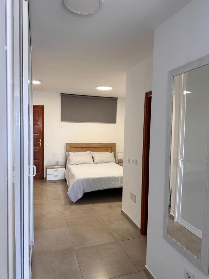 Apartamento Playa Las Vistas Лос Кристианос Екстериор снимка