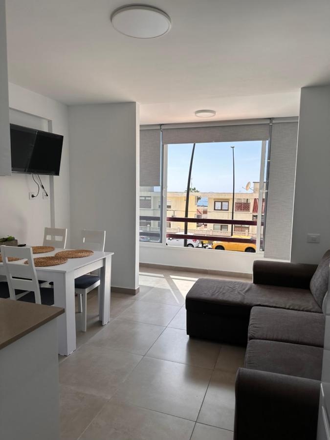 Apartamento Playa Las Vistas Лос Кристианос Екстериор снимка